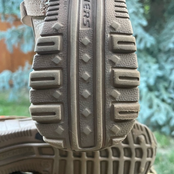 Skechers Cali Gear Tan Bronze Rubber Mary Jane Boat / Water Shoes Women’s 10 - Picture 9 of 9